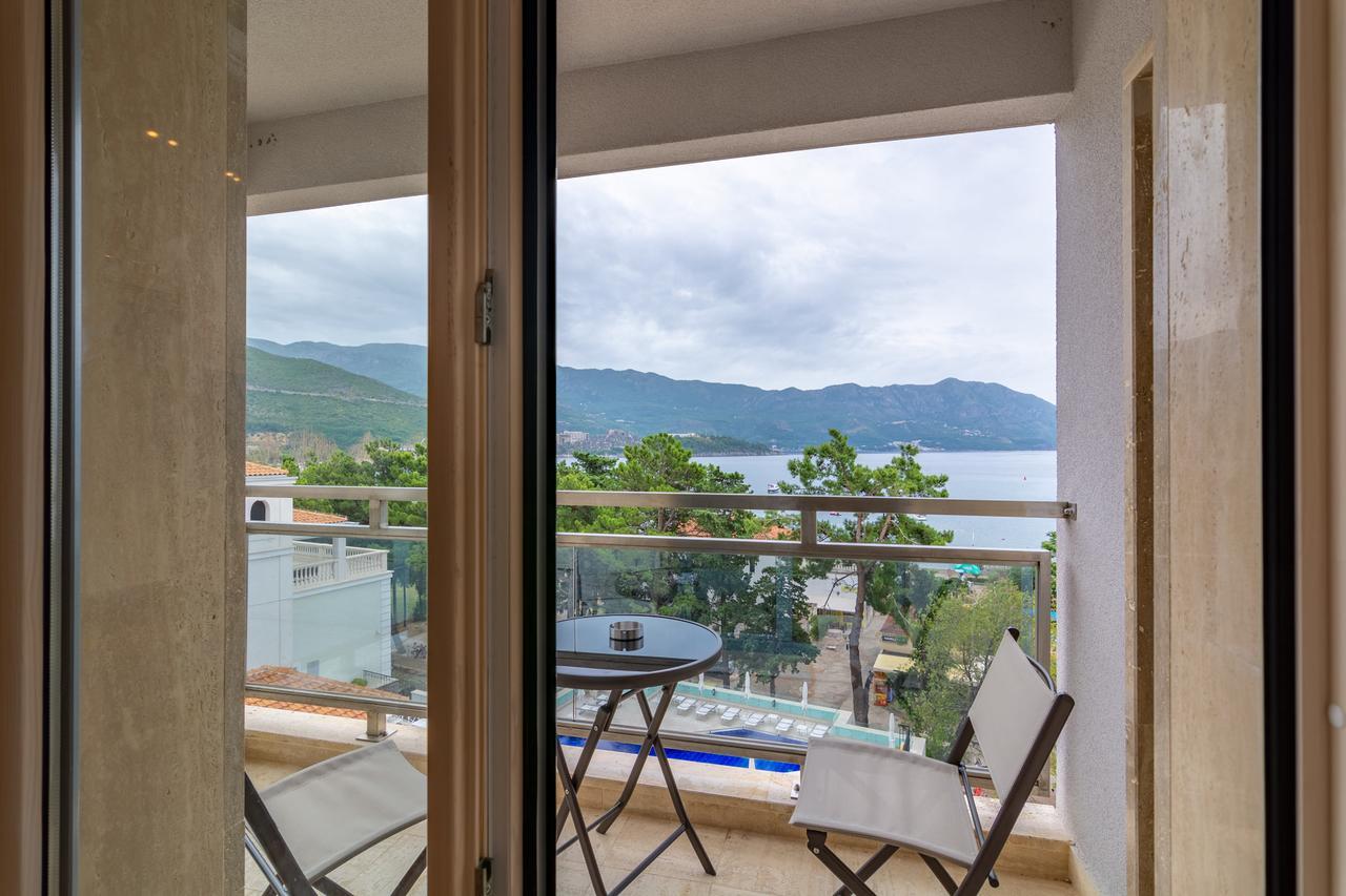 Luxury Seaside Apartments Будва Экстерьер фото